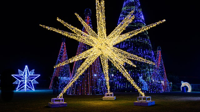 Places in Central Texas to go to celebrate the holidays
