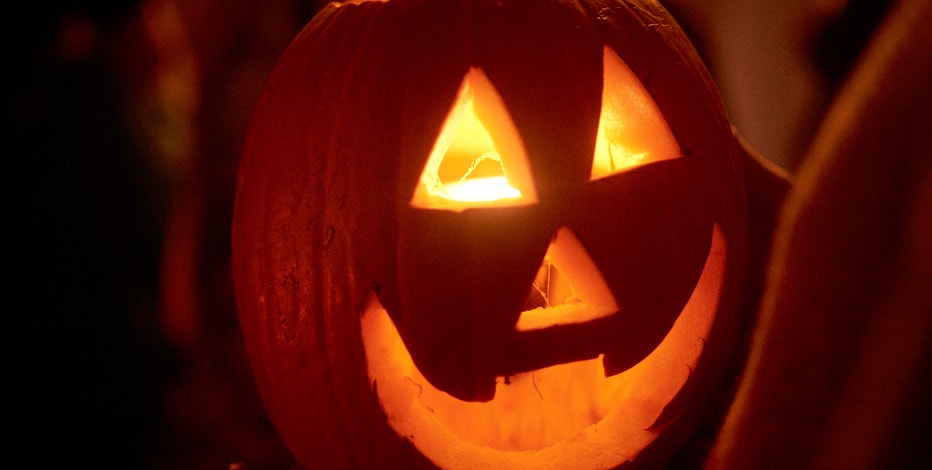 Cdc Advises Against Door To Door Trick Or Treating This Halloween