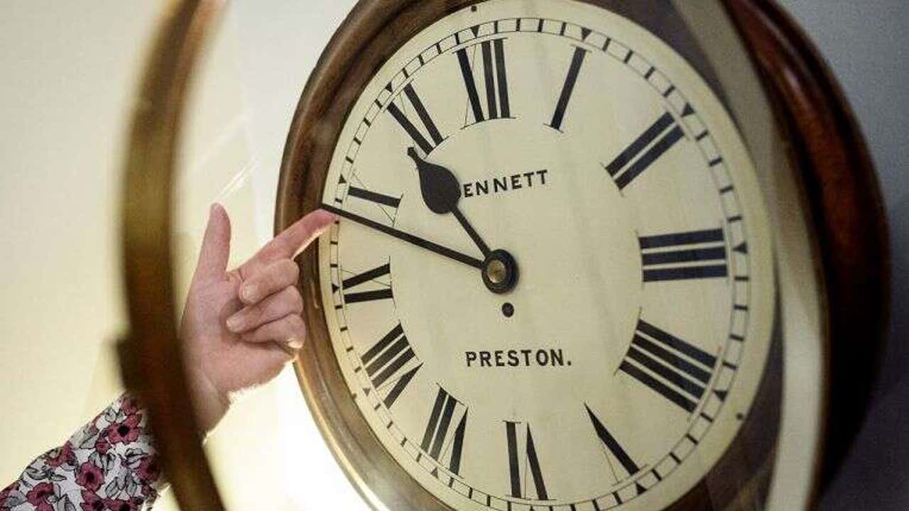 Texas Gov. Abbott Signs Early Voting, Permanent Daylight Saving Laws