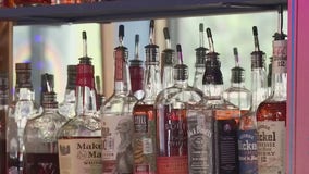 2 Austin-area counties opt in to reopen bars