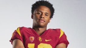 USC football players, activists call for reinstatement of Munir McClain