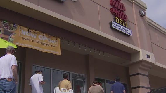 Austinites show up in support for ‘Way South Philly Deli’ owner