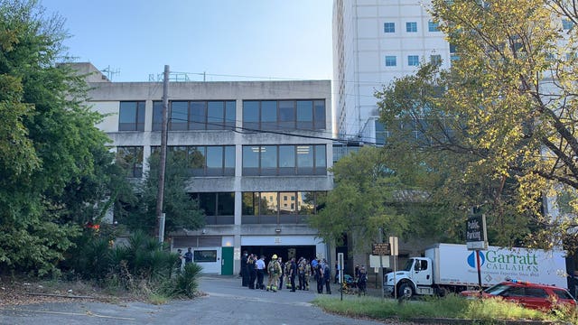 11th Street closed in downtown Austin due to chlorine gas release