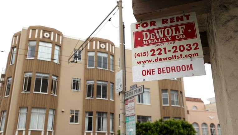 32015c22-San Francisco Rents Drop In Double Digits For The First Time