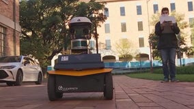 Smart robots travel UT Austin campus delivering free lemonade 