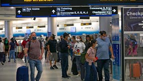 Millions fly ahead of Thanksgiving 2020 despite CDC plea not to travel