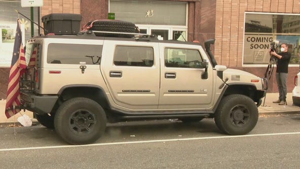 Police: 2 Virginia men armed with handguns, assault rifle arrested near convention center