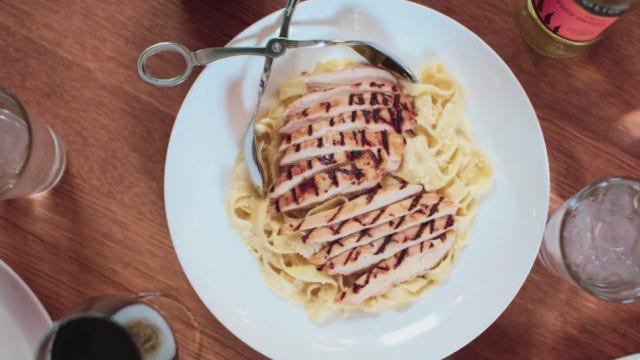 Juliet Italian Kitchen giving away free Thanksgiving meal kits to seniors