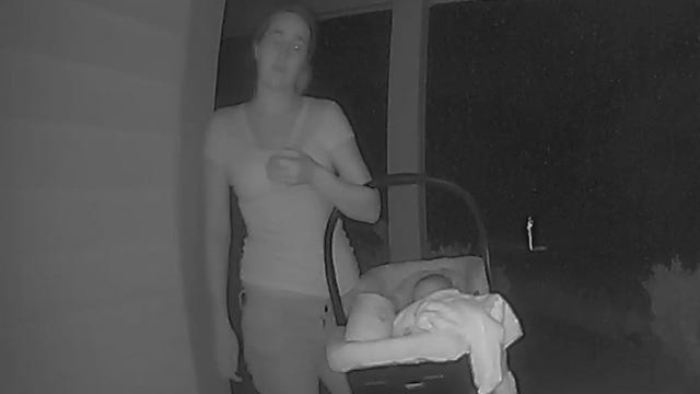 Mom abandons 3-month-old with scabies on doorstep, police say