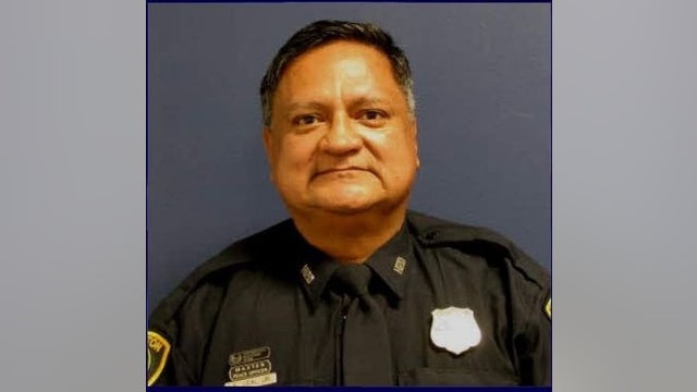 Houston police officer passes away from COVID-19