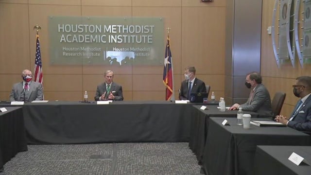 Gov. Abbott holds roundtable discussion in Houston, provides COVID-19 update