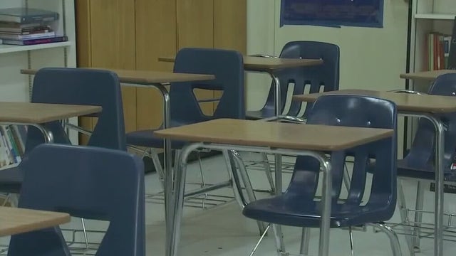 Escott says it's time to discuss revised CDC guidance for schools