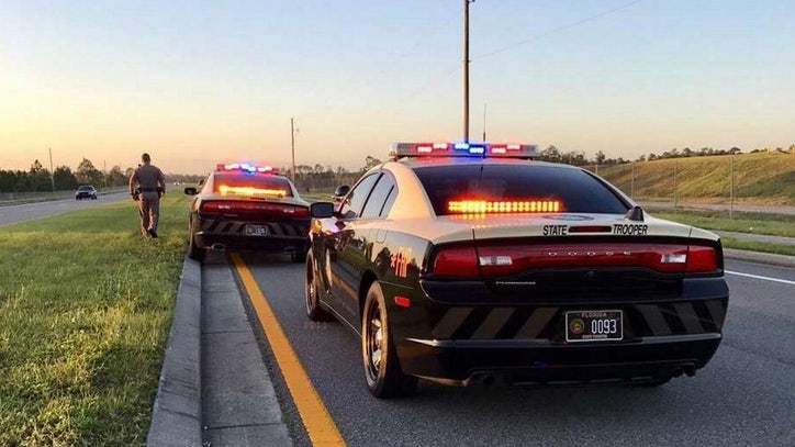 Ticket to be dismissed for driver who swerved to avoid sofa on Florida highway - Vimarsana News