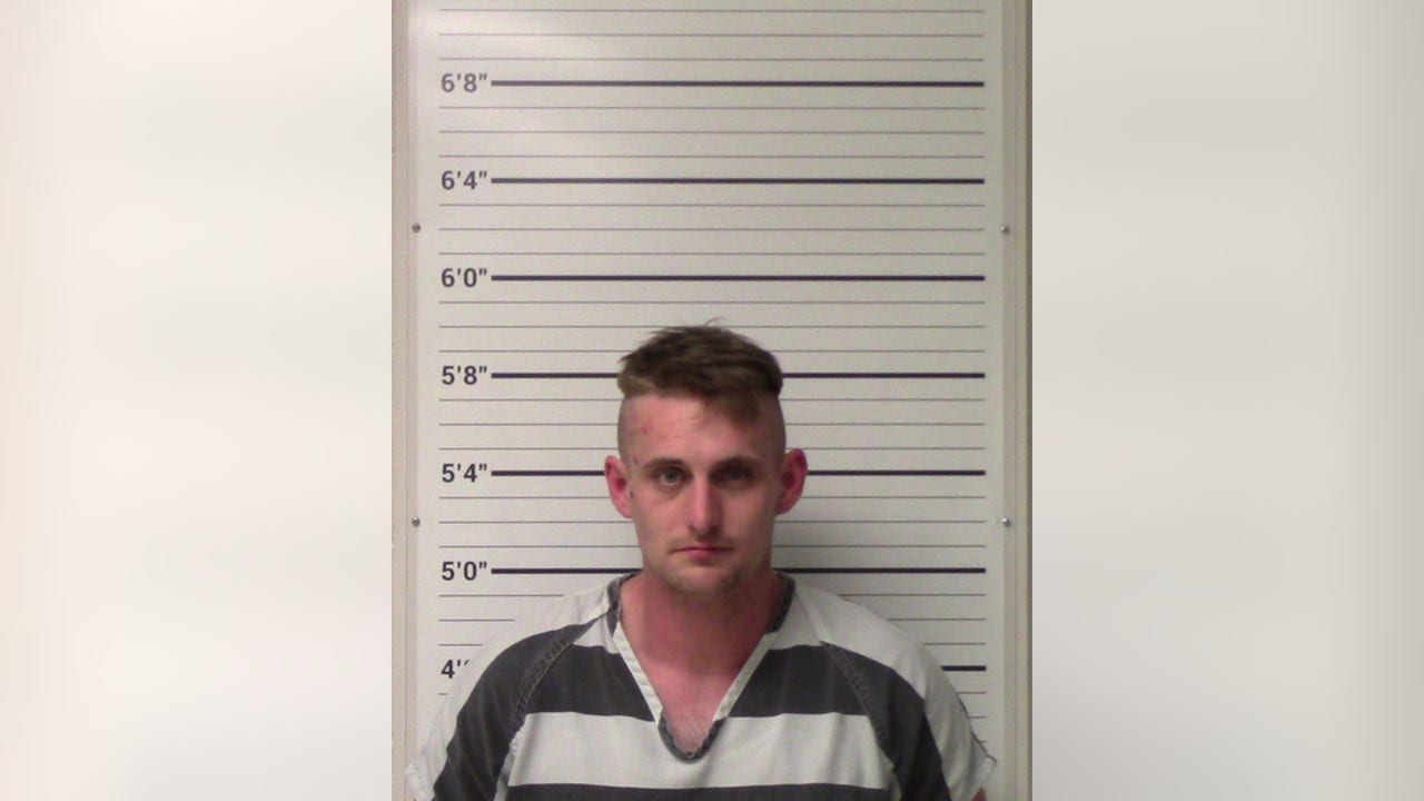 Kerrville man arrested for planning mass shooting at Texas Walmart