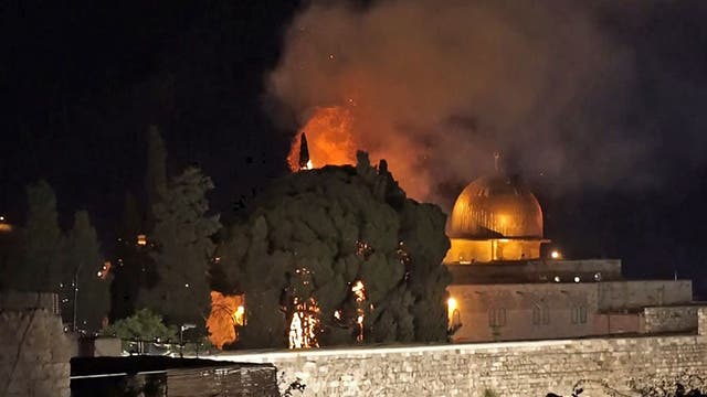 Hamas fires rockets into Israel after clashes at revered mosque