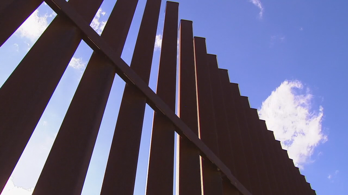 Texas appeals federal court ruling on anti-immigration law