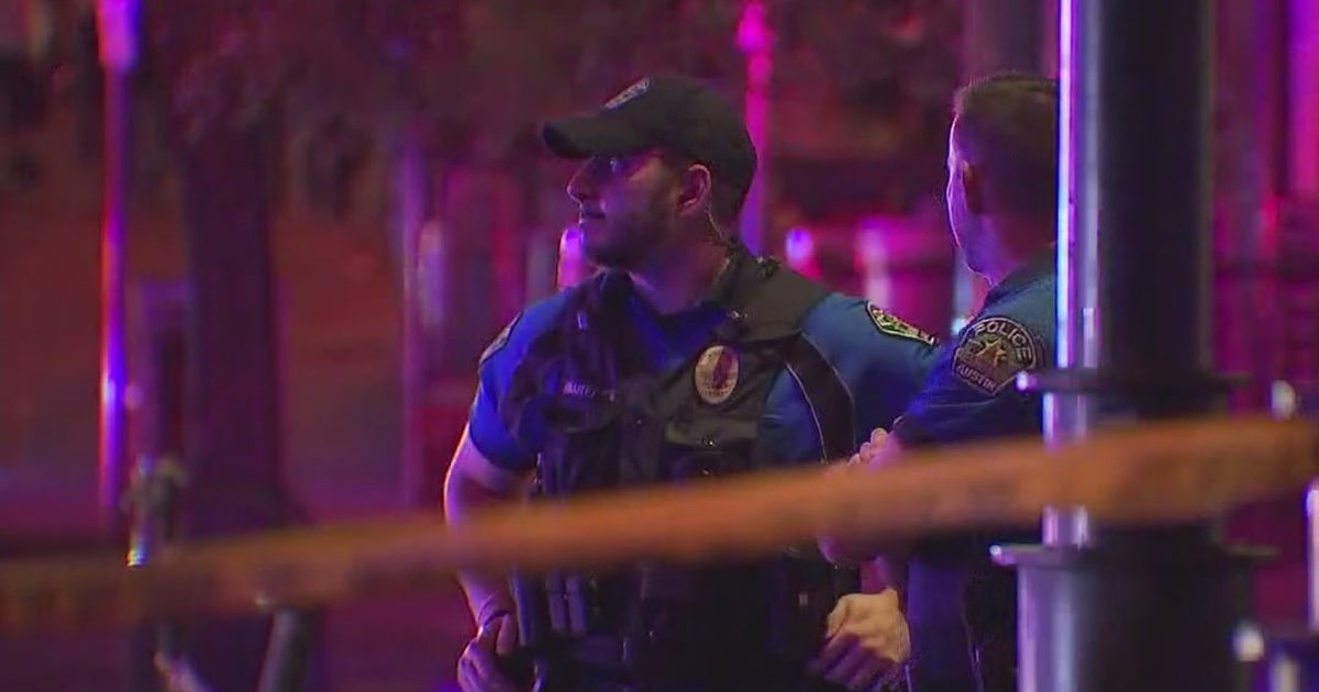 APD identifies new suspect in Sixth Street mass shooting | FOX 7 Austin