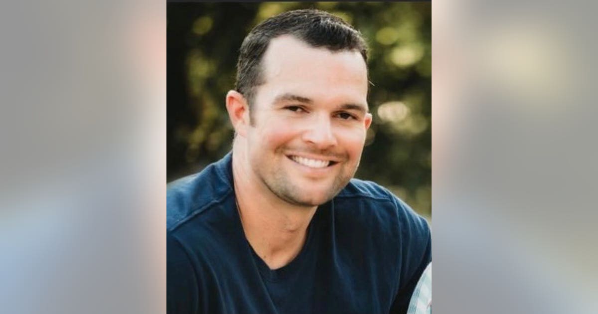 APD officer dies after crashing en route to urgent call | FOX 7 Austin
