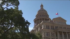 FOX 7 Discussion: Texas Dems go to D.C. to break quorum