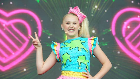 JoJo Siwa to join same-sex couple on ‘Dancing With Stars’
