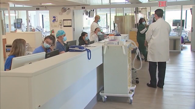 Texas chief emergency manager defends state's denial of extra hospital staff