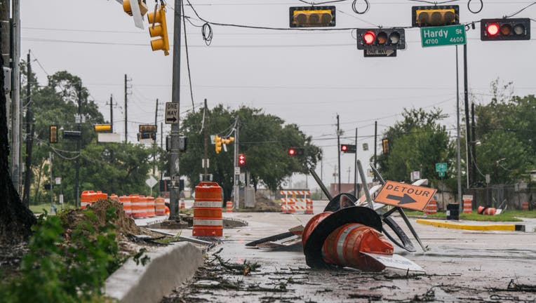 b9f04b3a-Tropical Storm Nicholas Brings Heavy Rains To Texas