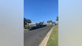 18-wheeler takes out power poles in East Austin, avoid the area