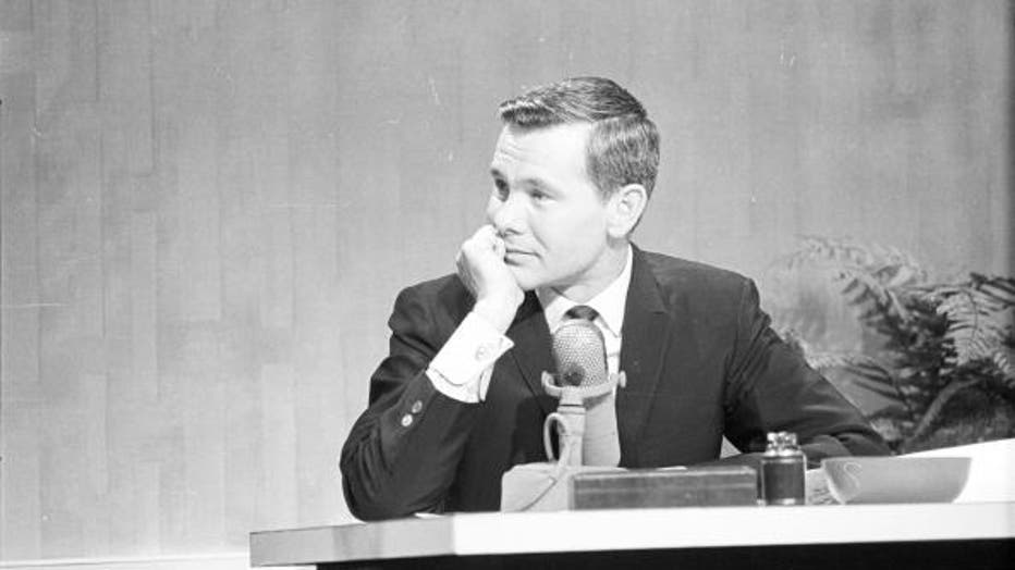 UNSPECIFIED - JANUARY 01: Photo of Johnny Carson (Photo by Michael Ochs Archives/Getty Images)