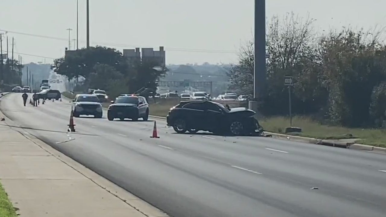 APD Identifies Contractor Killed In Fatal South Austin Crash | FOX 7 Austin