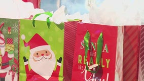 River City Youth Foundation, Pluckers team up to spread Christmas cheer