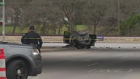 2 dead, including a child, in North Austin rollover crash