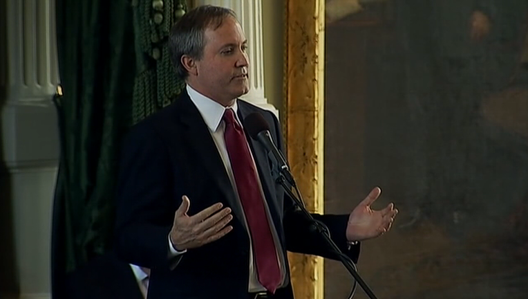 35f14b24-511b7a59-9P 192 TZ-PAXTON OBAMACARE_00.00.09.25_1519700818985.png-409650.jpg