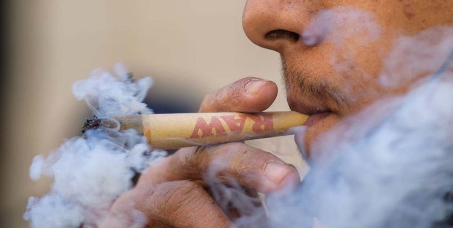 Judge temporarily blocks Texas ban on smokable THC products