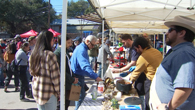 Austinites gather for 15th Annual Jo's Chili Cook-off on South Congress