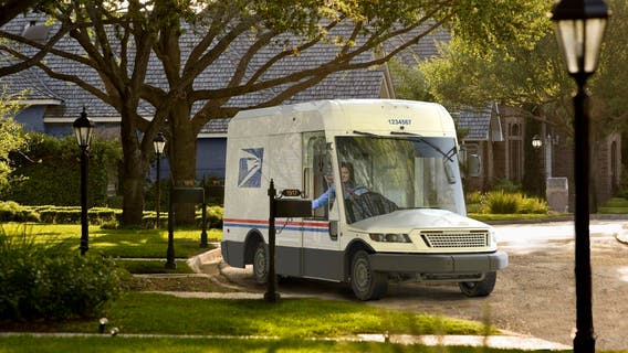 Upcoming fleet of USPS trucks has terrible gas mileage, EPA reports