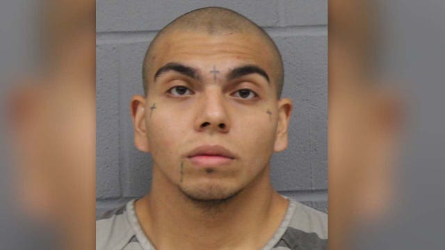 Man arrested for killing man, shooting another in Del Valle