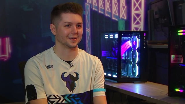 Minnesota streamer rakes in $300K playing Call of Duty tournaments