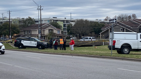Man shot, killed near E Riverside Drive in Southeast Austin