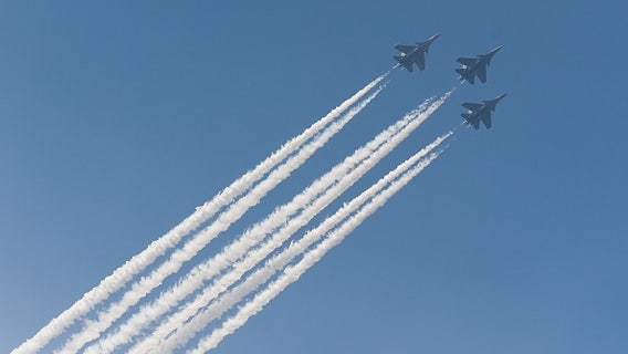 Texas veteran celebrates 100th birthday with flyover in Austin