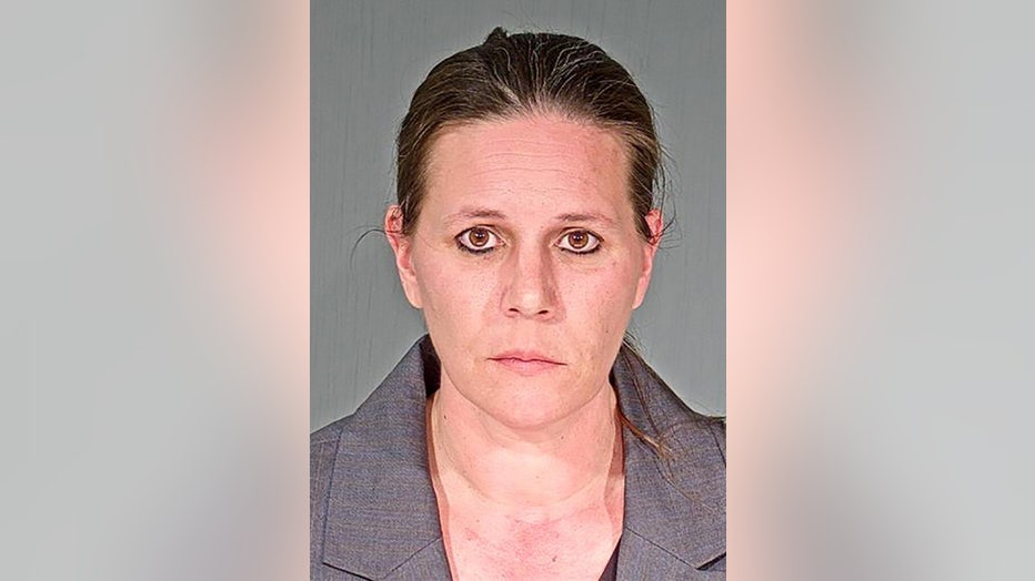 Luttinen-Karin-Booking-Photo.jpg