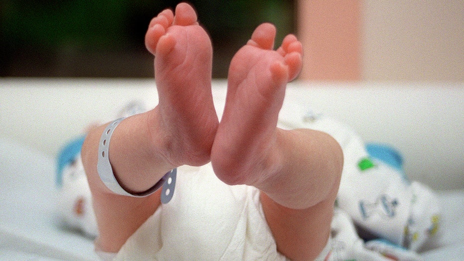 babyfeet