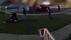 VIDEO: Suspects assault senior citizen during carjacking attempt in Maryland neighborhood