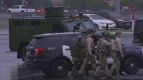 SWAT situation in South Austin ends with 1 person in custody