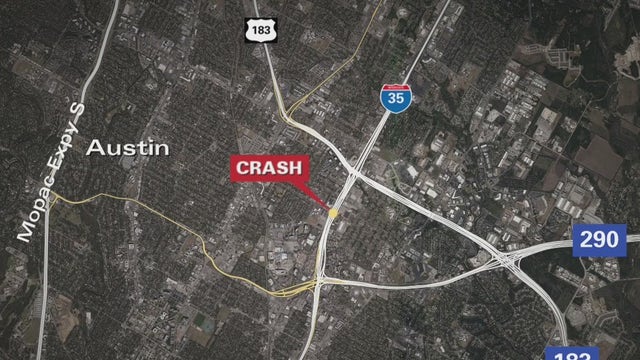 I-35 crash in Austin involving 3 vehicles leaves 2 people injured