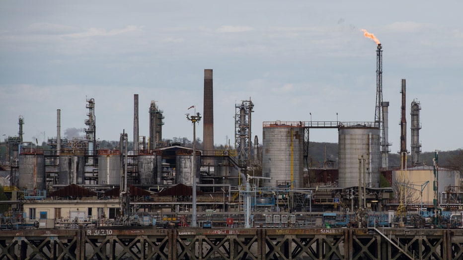 Port of Le Havre As French Foreign Trade Deficit Exceeds 10 Billion Euros