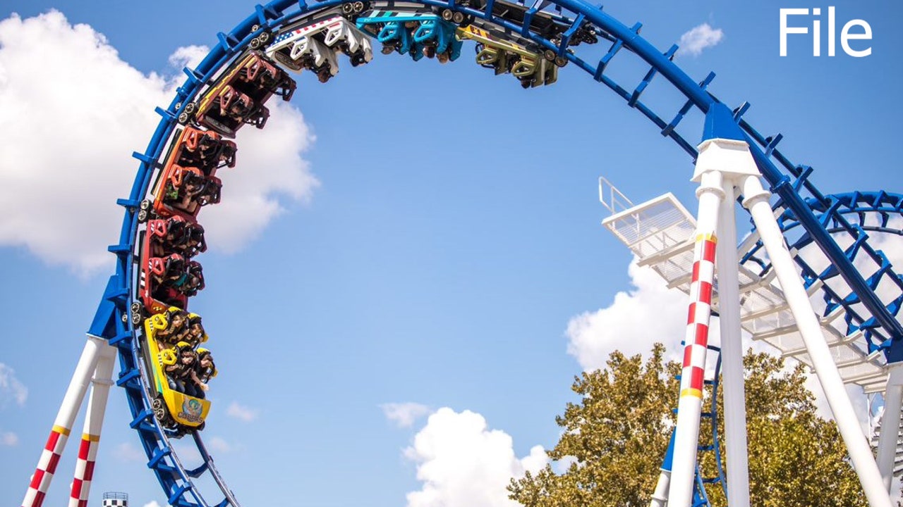 Roller coaster riders get stuck at N.C. amusement park for 30 minutes