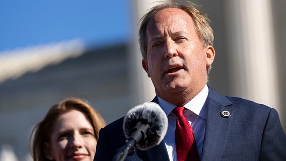 Ken Paxton says he’s being sued by the state bar for misconduct over his lawsuit challenging the 2020 election