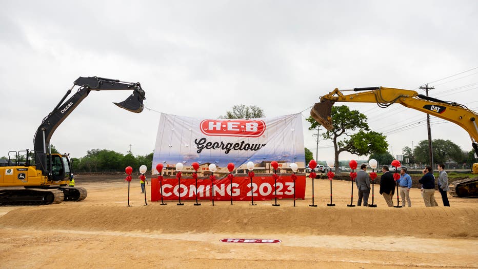 The 121,000-square-foot store, which will include a True Texas BBQ restaurant, is slated to open in spring 2023 (H-E-B)