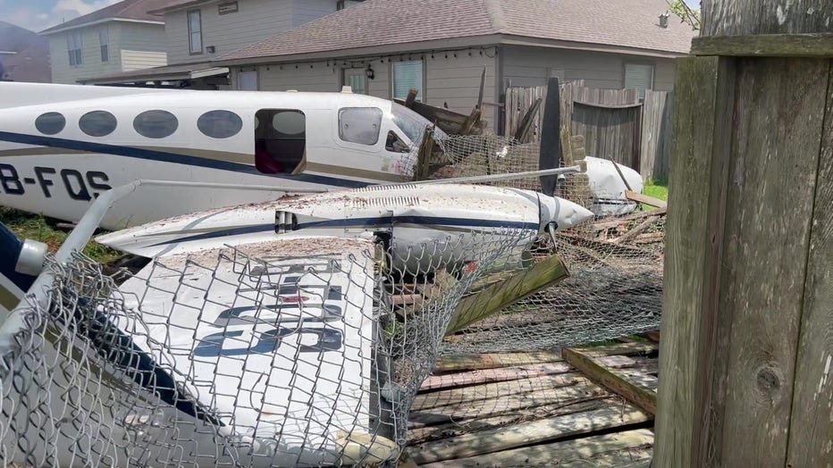 Small plane crashes near Hobby Airport, Dobie High School