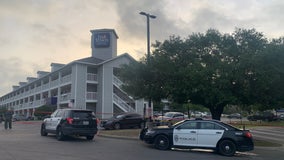 Man shot and killed by Leander police officer at North Austin hotel